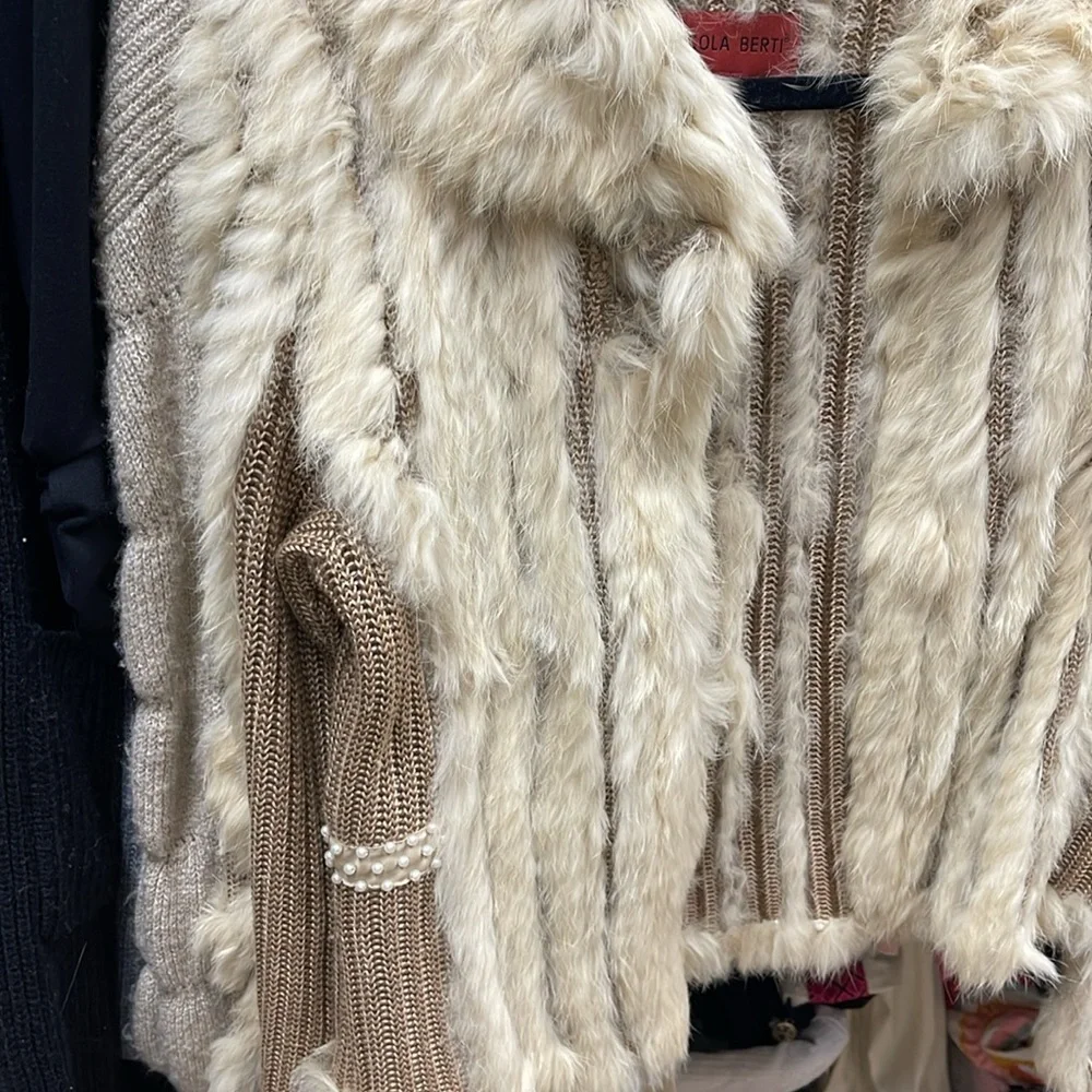 Stunning evening jacket. - Picture 4 of 8